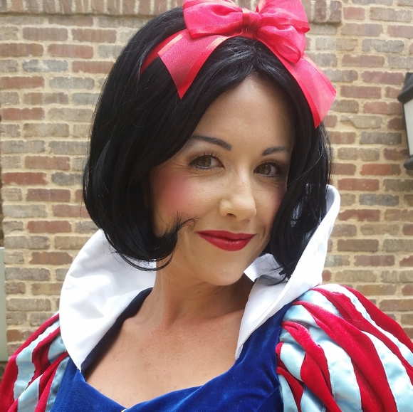 Meet your Posher, Dava - Picture 1 of 3